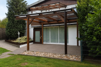Terrassenüberdachung aus Holz